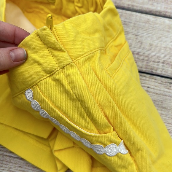 Janie and Jack Yellow with White Detail Adjustable waist Shorts Girls Si… - Picture 2 of 6